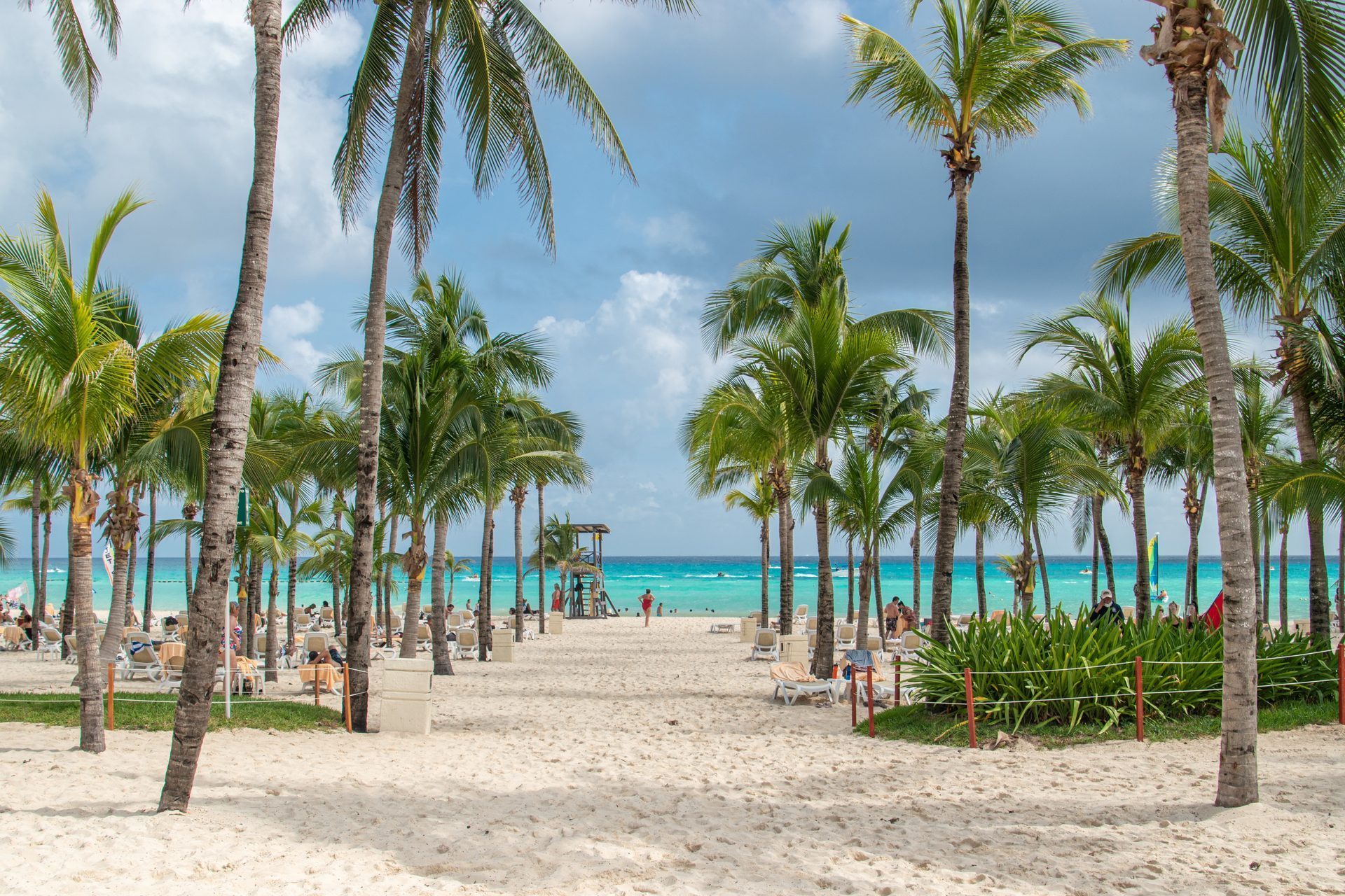 A wide beach in Playa del Carmen, Mexico